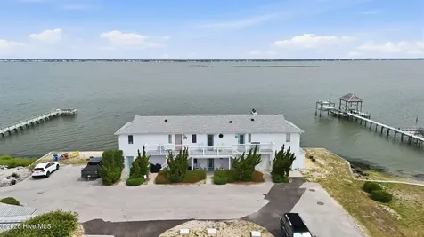 2306 Emerald Drive Emerald Isle NC 28594