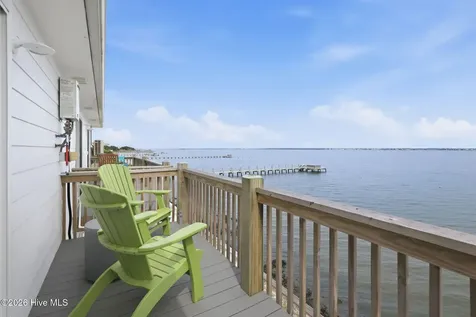2306 Emerald Drive Emerald Isle NC 28594