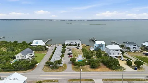 2306 Emerald Drive Emerald Isle NC 28594