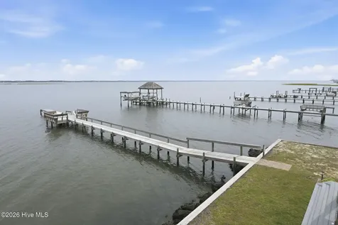 2306 Emerald Drive Emerald Isle NC 28594