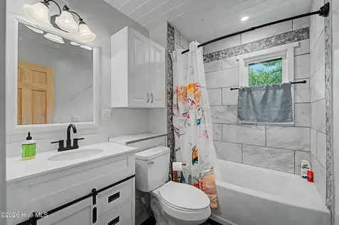 621 Carolina Vista Robbinsville NC 28771