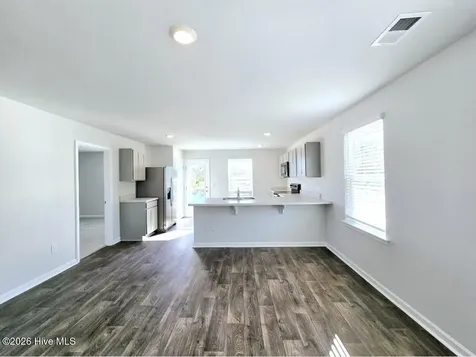 4012 Cypress Forest Way Bolivia NC 28422