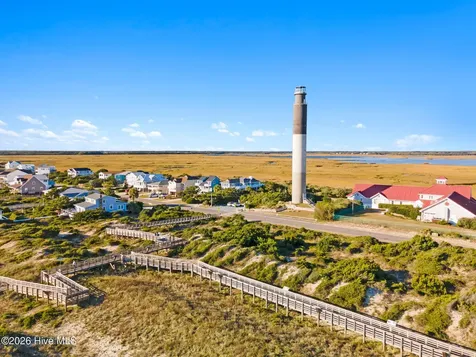5136 Elton Drive SE Southport NC 28461