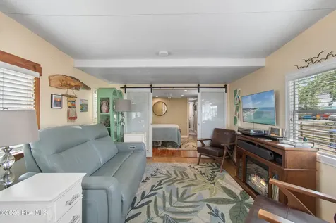 7701 E Yacht Drive Oak Island NC 28465