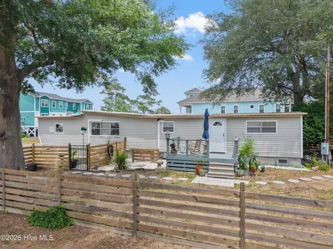 7701 E Yacht Drive Oak Island NC 28465