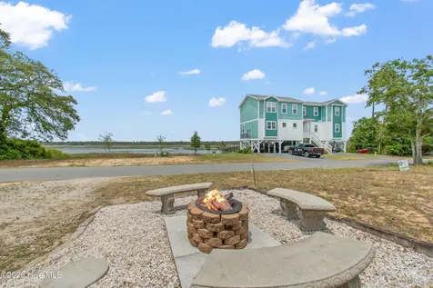 7701 E Yacht Drive Oak Island NC 28465