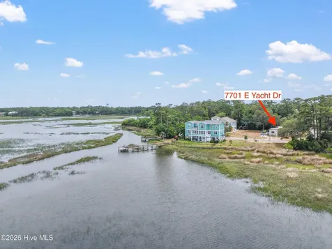 7701 E Yacht Drive Oak Island NC 28465