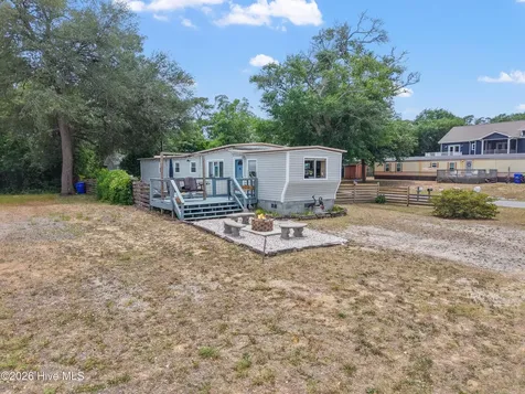 7701 E Yacht Drive Oak Island NC 28465