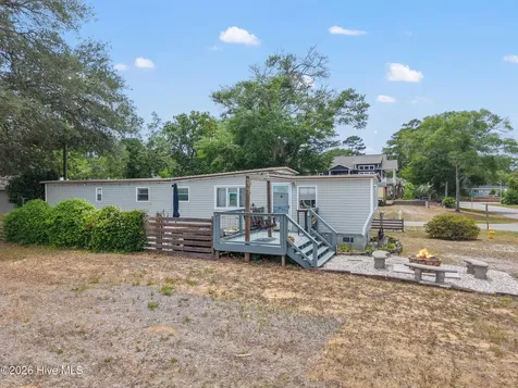 7701 E Yacht Drive Oak Island NC 28465