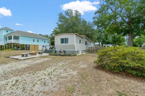 7701 E Yacht Drive Oak Island NC 28465