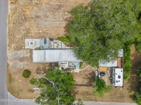 7701 E Yacht Drive Oak Island NC 28465