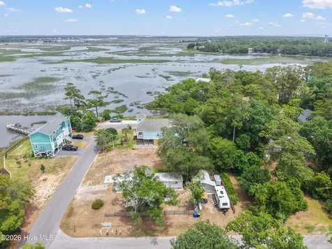 7701 E Yacht Drive Oak Island NC 28465