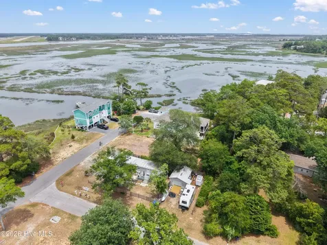 7701 E Yacht Drive Oak Island NC 28465