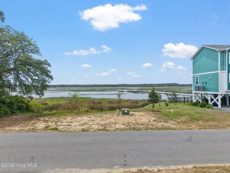 7701 E Yacht Drive Oak Island NC 28465