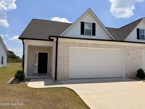 1413 Dorset Drive Greenville NC 27834