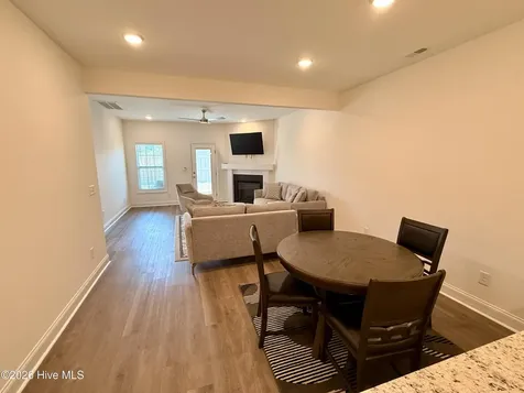 1413 Dorset Drive Greenville NC 27834