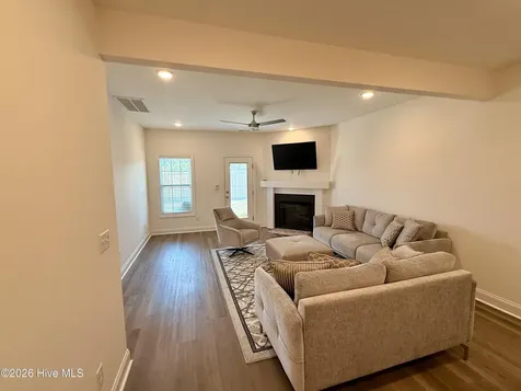 1413 Dorset Drive Greenville NC 27834