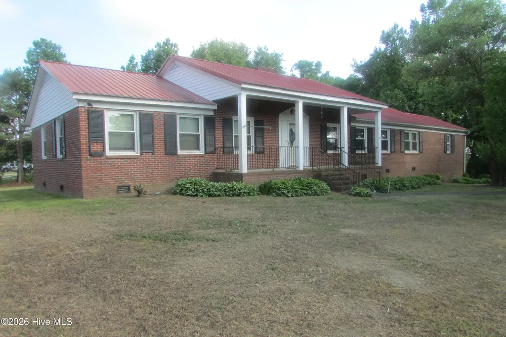1102 Isaac Weeks Road Clinton NC 28328