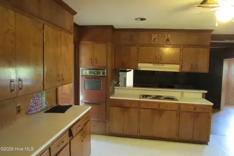 1102 Isaac Weeks Road Clinton NC 28328