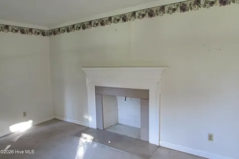 1102 Isaac Weeks Road Clinton NC 28328