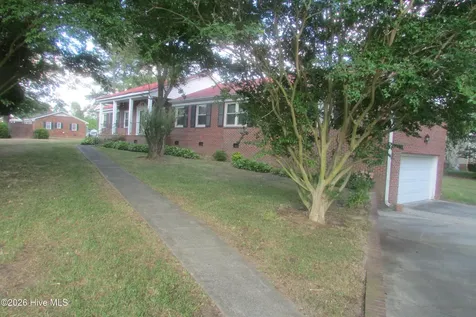 1102 Isaac Weeks Road Clinton NC 28328