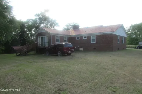 1102 Isaac Weeks Road Clinton NC 28328