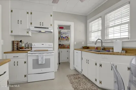 209 Channel Drive N Wrightsville Beach NC 28480