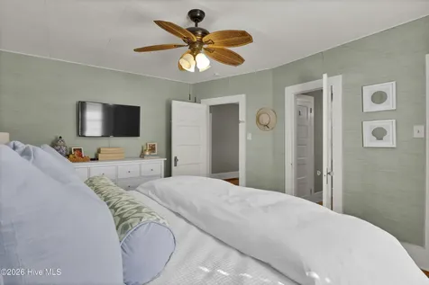 209 Channel Drive N Wrightsville Beach NC 28480
