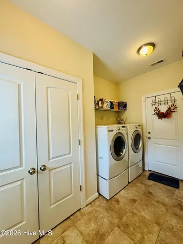 120 Laurel Woods Boulevard Currituck NC 27929