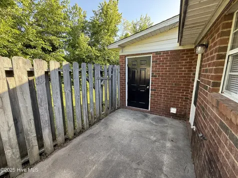 1200 Peyton Circle Greenville NC 27834
