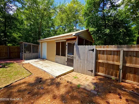 200 Sweet Gum Lane Richlands NC 28574