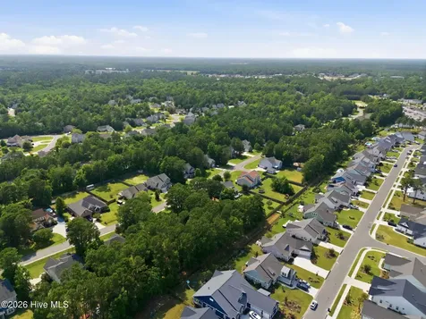 611 Majestic Oaks Drive Hampstead NC 28443