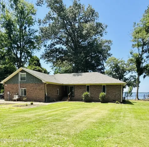 186 E Camp Perry Road Hertford NC 27944