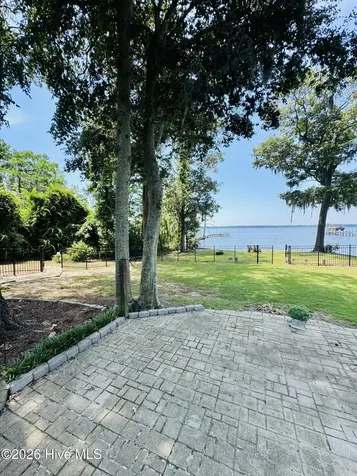 186 E Camp Perry Road Hertford NC 27944