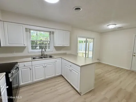 438 Sausalito Drive Wilmington NC 28412