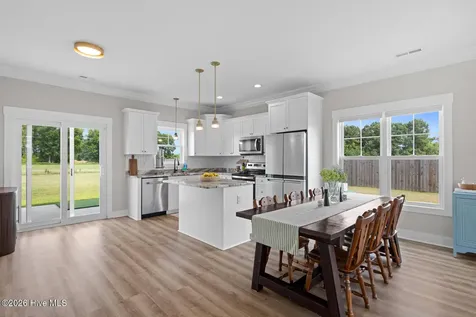 74 Cindy Road Richlands NC 28574