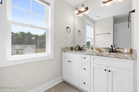 74 Cindy Road Richlands NC 28574