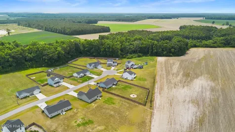 74 Cindy Road Richlands NC 28574