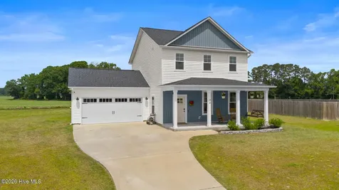 74 Cindy Road Richlands NC 28574