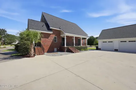 3295 Daniel Drive Farmville NC 27828