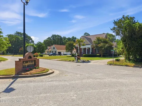 3295 Daniel Drive Farmville NC 27828
