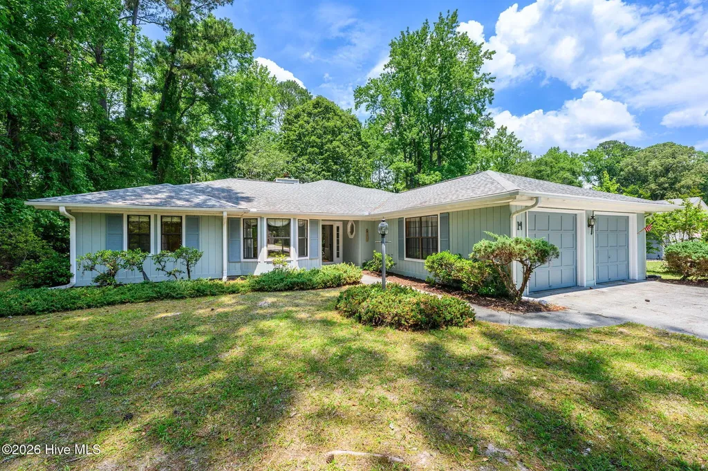 14 Canal Way Court Calabash NC 28467