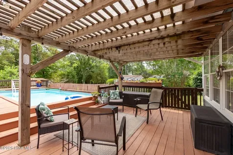 191 Cedar Lane Newport NC 28570