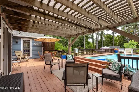 191 Cedar Lane Newport NC 28570