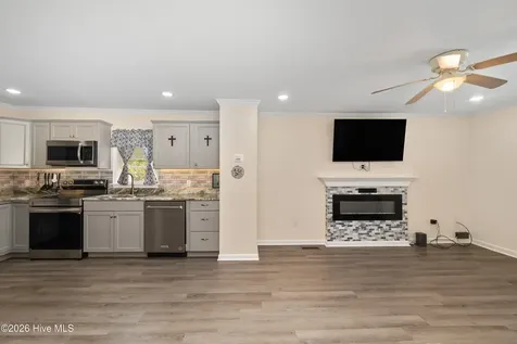 803 Maple Street Elizabeth City NC 27909
