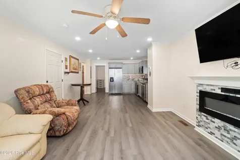803 Maple Street Elizabeth City NC 27909