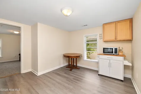 803 Maple Street Elizabeth City NC 27909