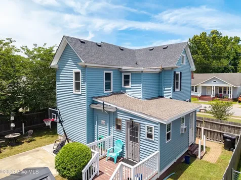 803 Maple Street Elizabeth City NC 27909