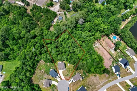 501 Poults Drive Richlands NC 28574
