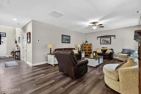 501 Poults Drive Richlands NC 28574